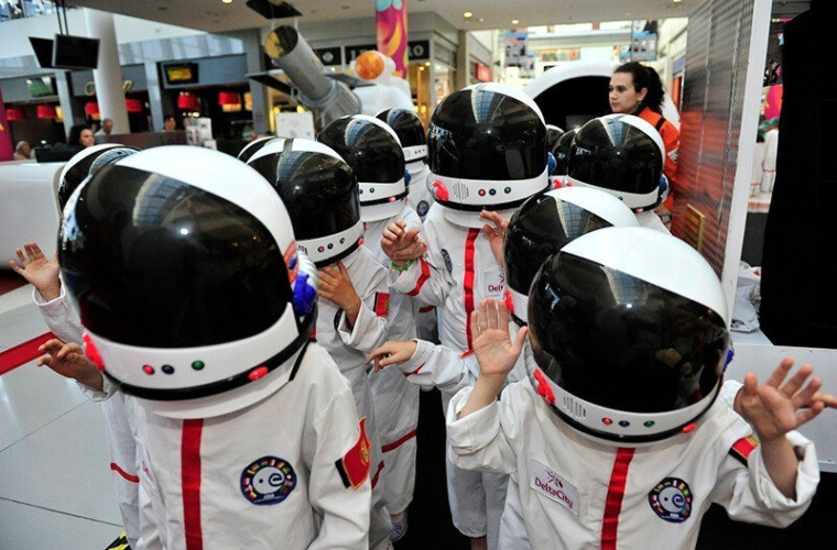 Kids on the Moon at Mall of Qatar