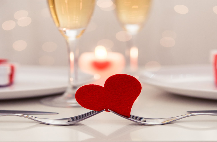 Special Little Love Treat at Aramede Restaurant, Crowne Plaza The Business Park